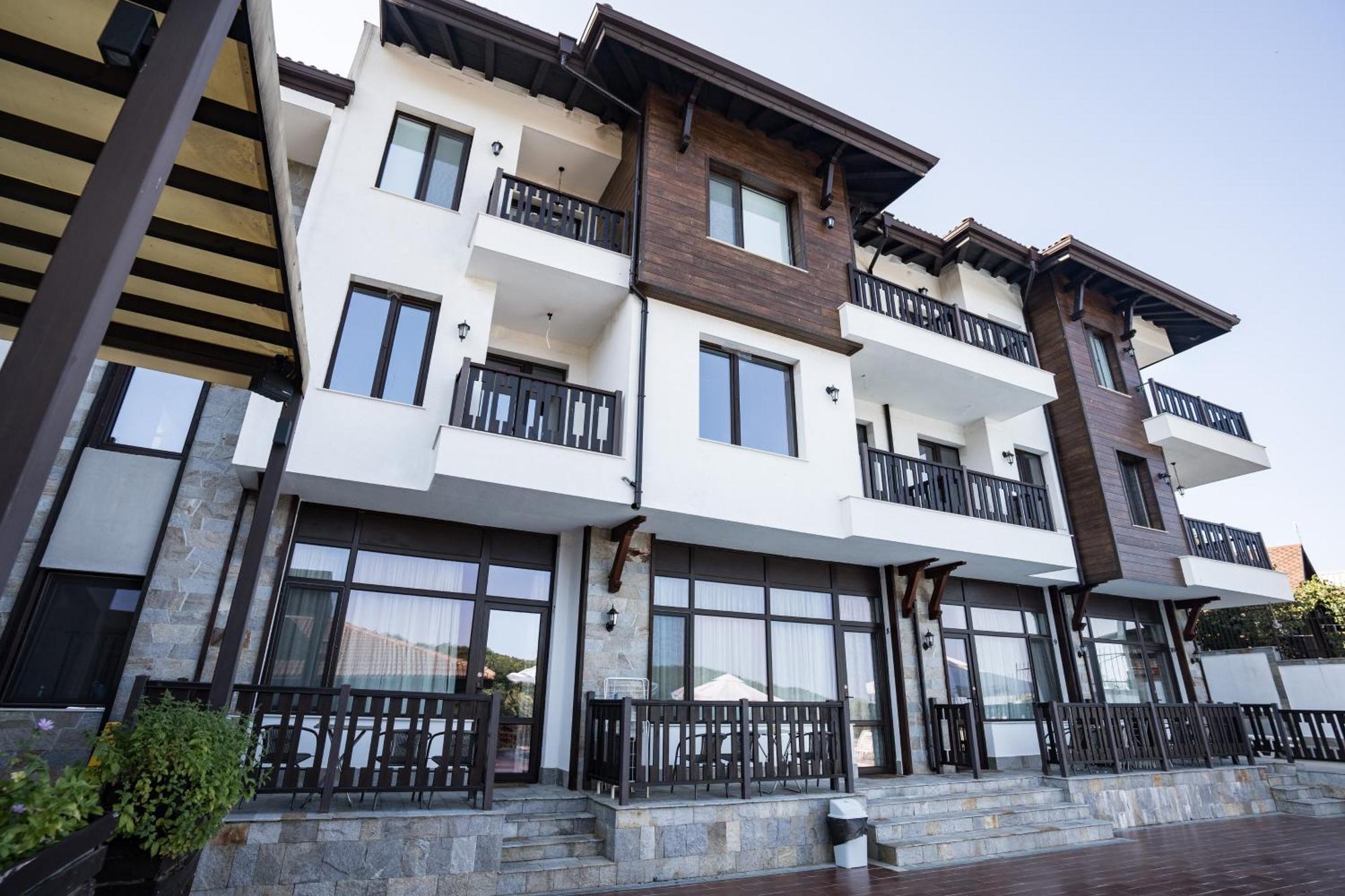 שקורפילובצי St George Apartcomplex מראה חיצוני תמונה